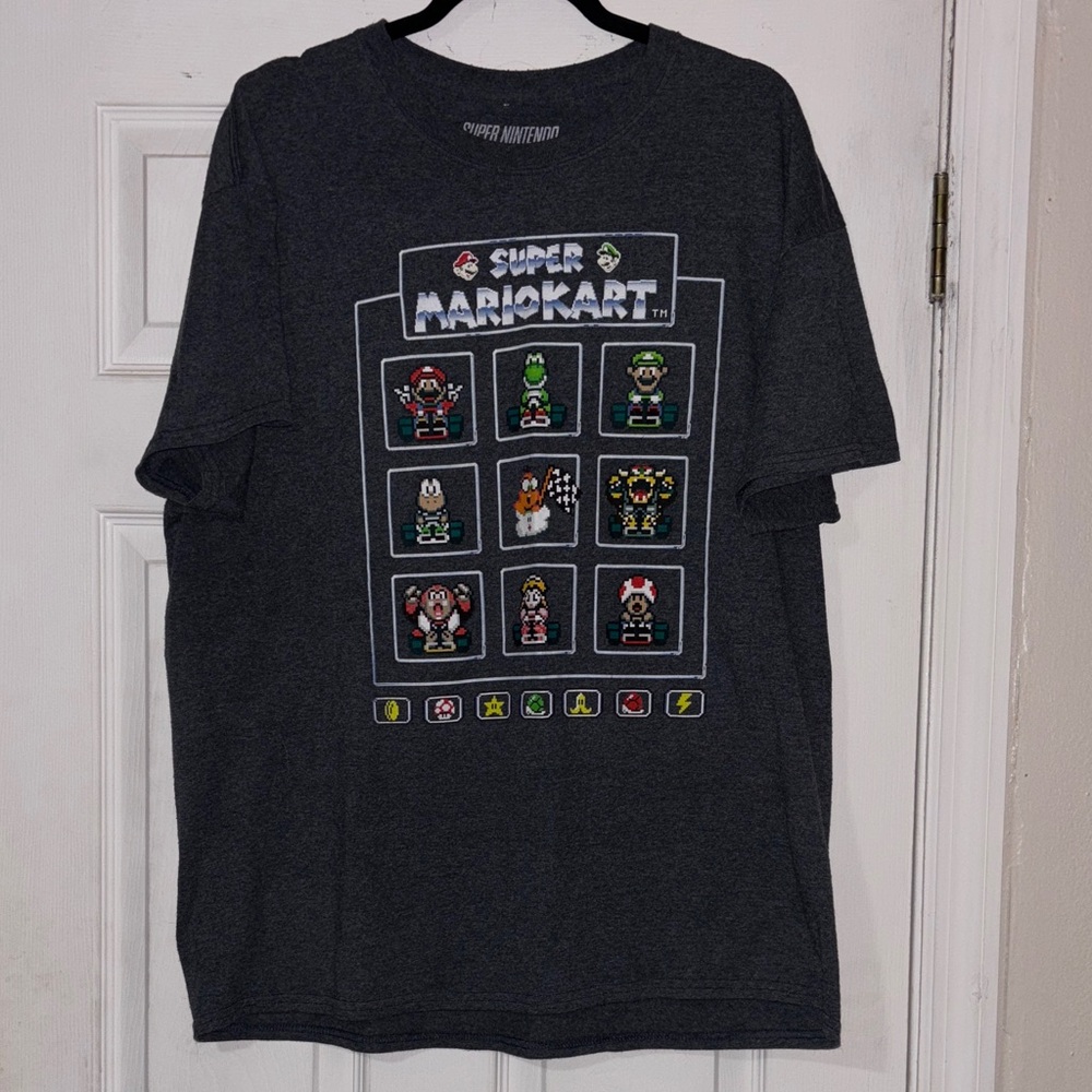 Nintendo Gray Short Sleeve Tee